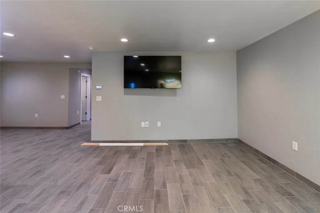 Additional image 9 of 1821 W 8th Street, Merced, CA 95341