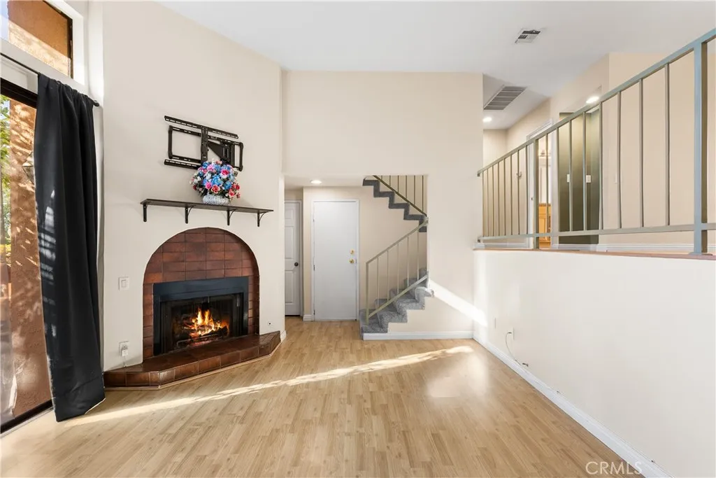 Additional image 60 of 21054 Parthenia Unit 11, Canoga Park, CA 91304