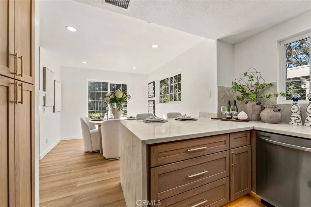 Additional image 22 of 12 Woodleaf, Irvine, CA 92614