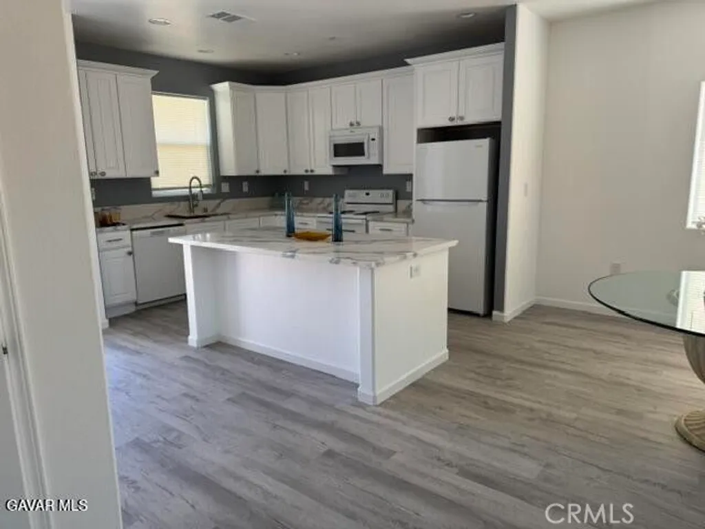 Additional image 16 of 20925 79th Street, California City, CA 93505