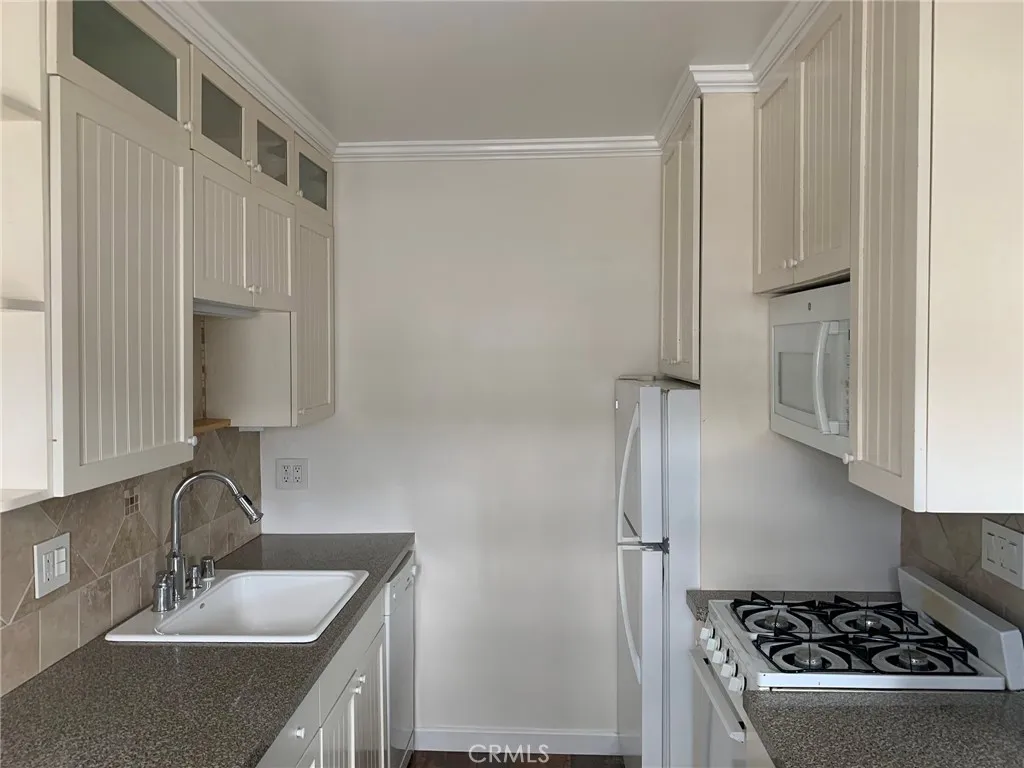 Additional image 39 of 4401 Division St, Long Beach, CA 90803