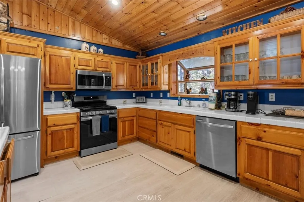 Additional image 8 of 41640 Mockingbird Dr, Big Bear Lake, CA 92315