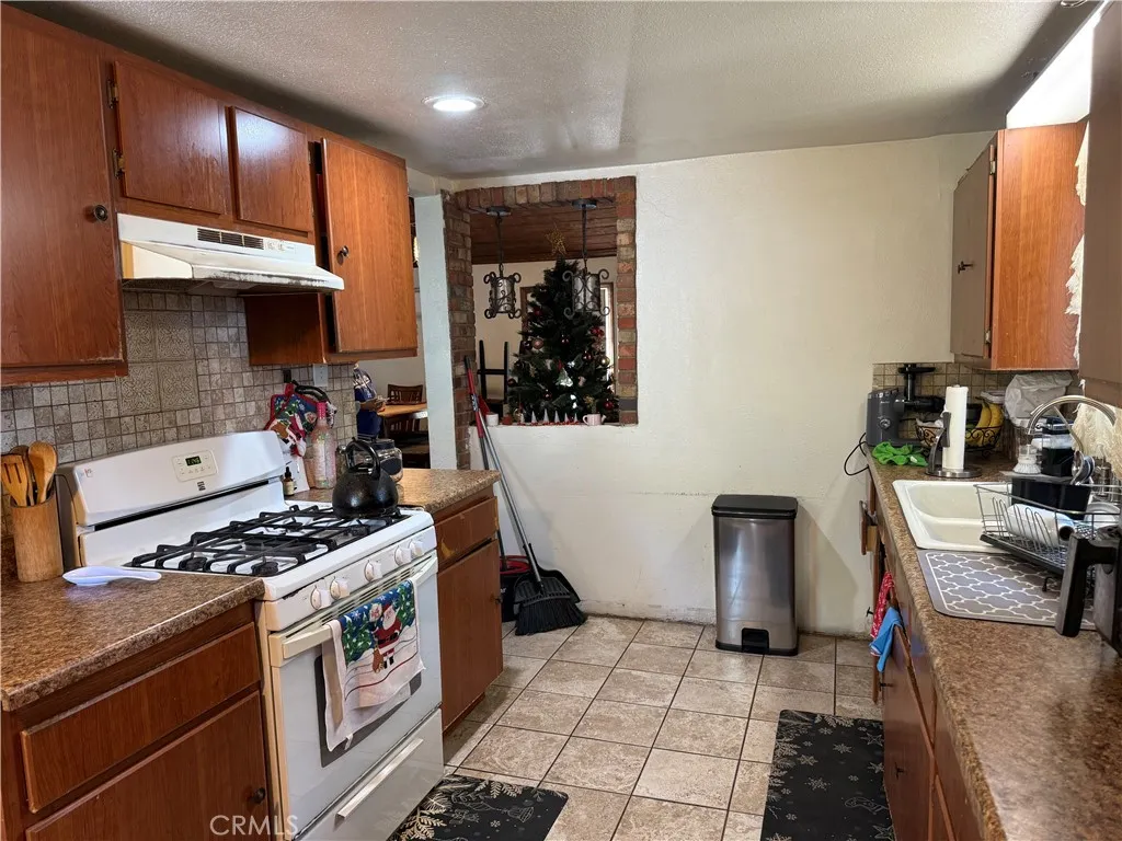 Additional image 8 of 4176 Agate Street, Jurupa Valley, CA 92509