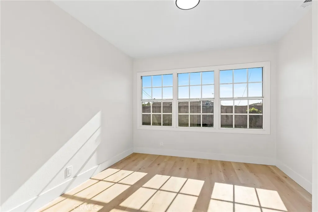 Additional image 25 of 2302 W 115th St, Hawthorne, CA 90250