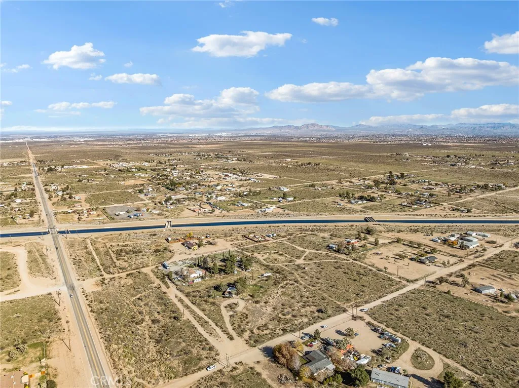 Additional image 31 of 9770 2nd St, Phelan, CA 92371