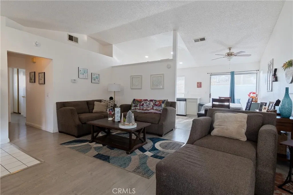 Additional image 30 of 2520 Shady Glen Ln, San Bernardino, CA 92408