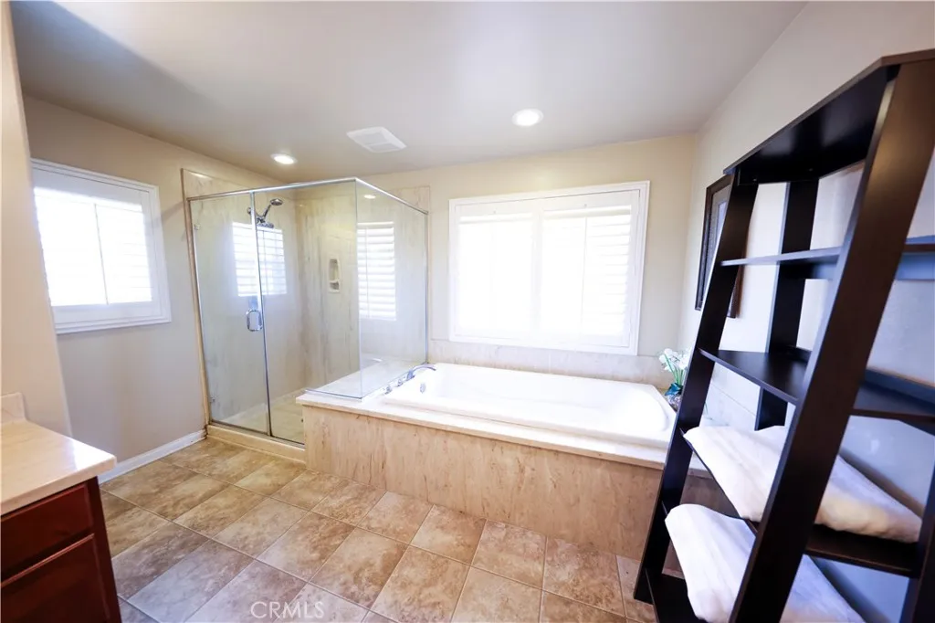 Additional image 19 of 3848 Vine Maple Rd, San Bernardino, CA 92407