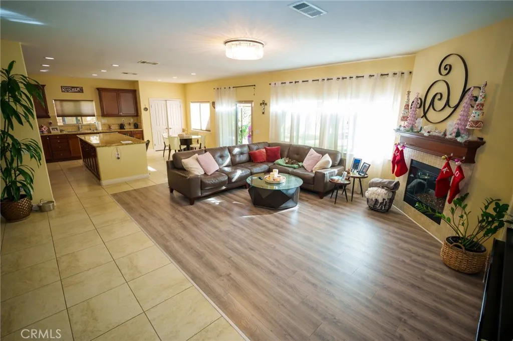 Additional image 10 of 27462 English Ivy Lane, Canyon Country, CA 91387