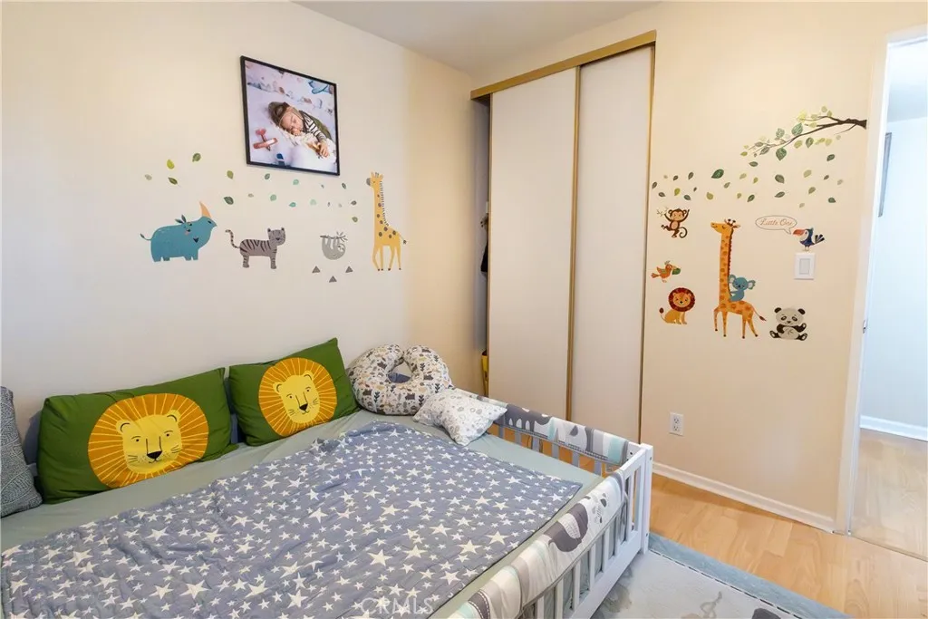 Additional image 11 of 9551 Via Ricardo, Burbank, CA 91504