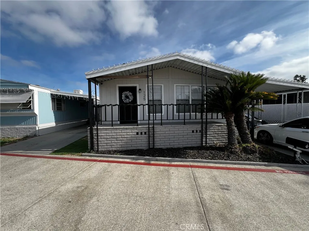 Additional image 2 of 125 S De Soto Lane, Tustin, CA 92780