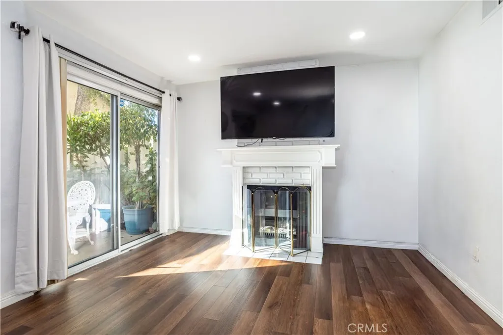 Additional image 11 of 10125 De Soto Unit 45, Chatsworth, CA 91311