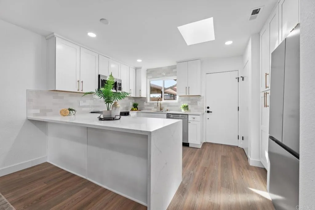 Additional image 32 of 1014 Plover Way, Oceanside, CA 92057