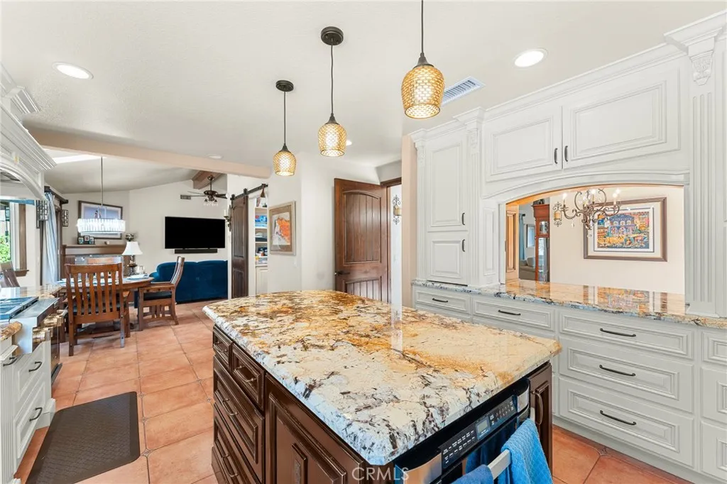 Additional image 10 of 1632 Country Club Drive, Redlands, CA 92373