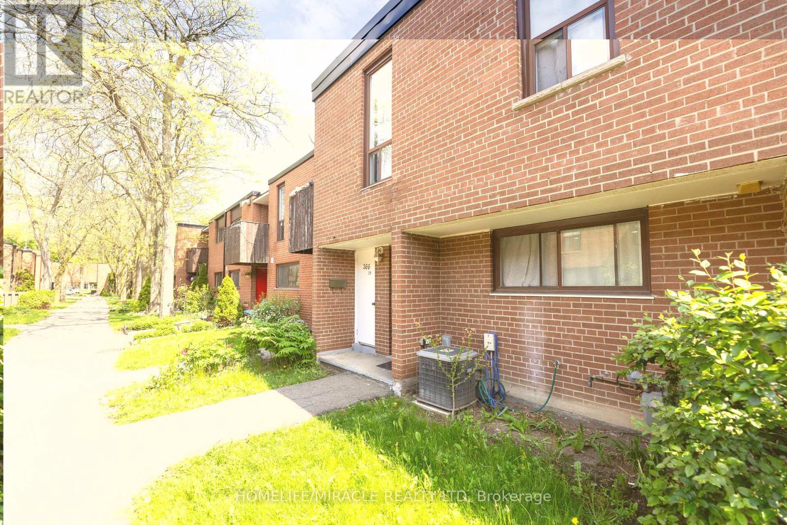 Property image for 20 - 366 DRIFTWOOD AVENUE|Toronto (Black Creek), Ontario M3N2P5