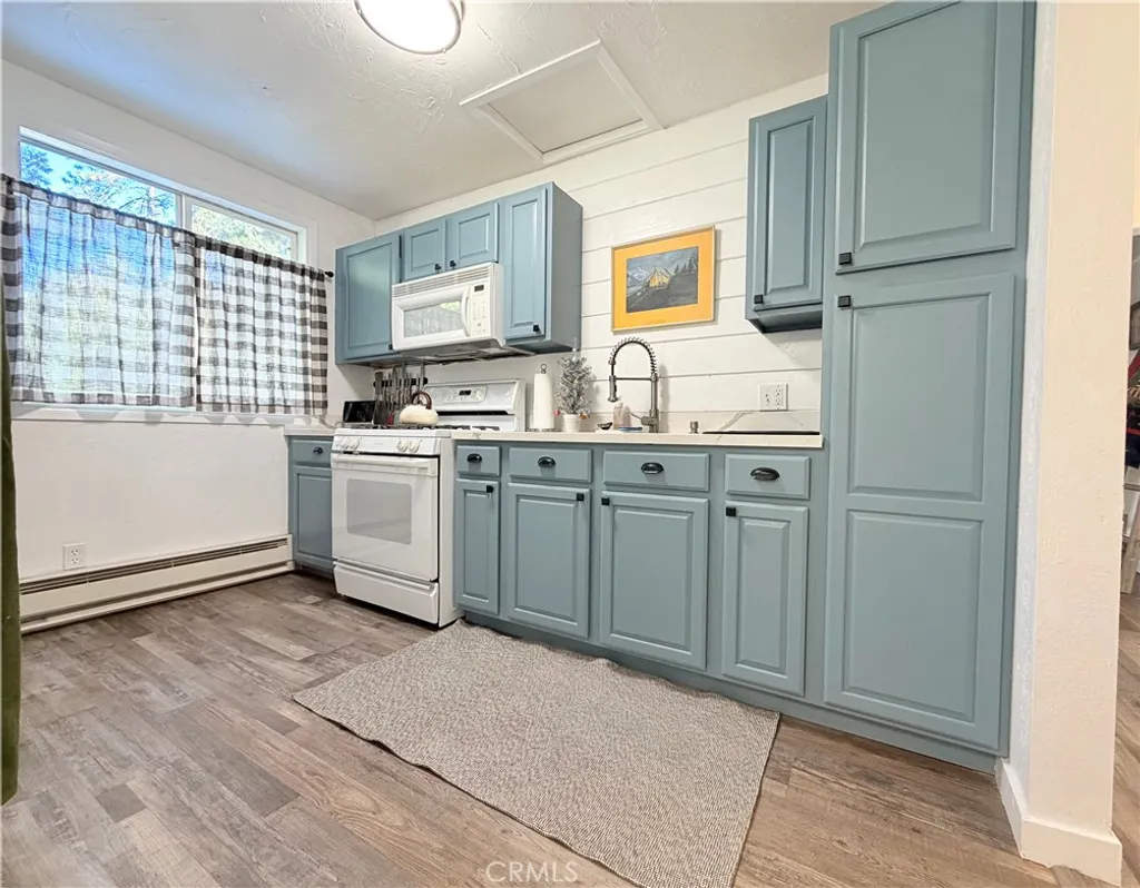 Additional image 28 of 926 Kuffel Canyon Rd, Lake Arrowhead, CA 92385