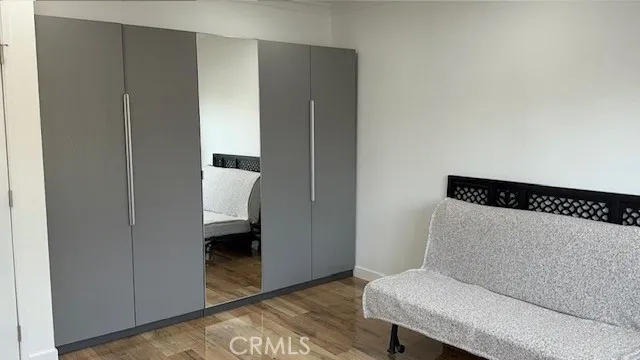 Additional image 39 of 18326 Collins Street Unit F, Tarzana, CA 91356