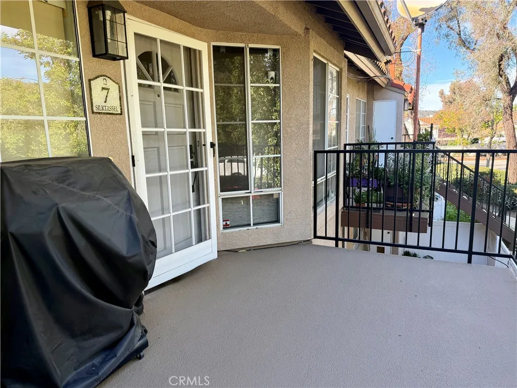 Property image for 7 Silktassel, Rancho Santa Margarita, CA 92688