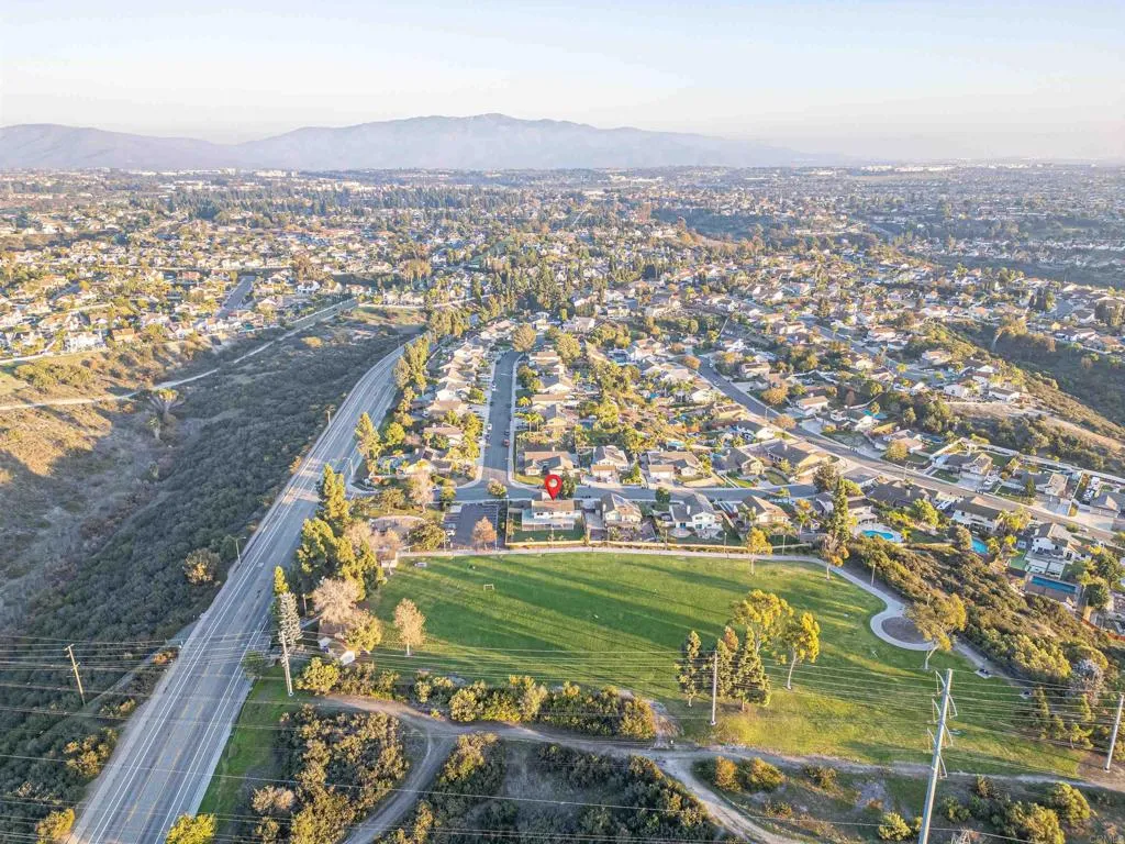 Additional image 101 of 1751 Coltridge Ln, Bonita, CA 91902