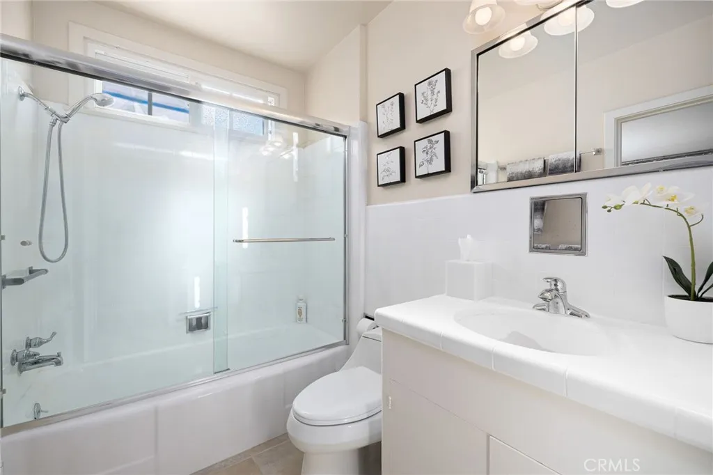 Additional image 96 of 2964 Lombardy Rd, Pasadena, CA 91107