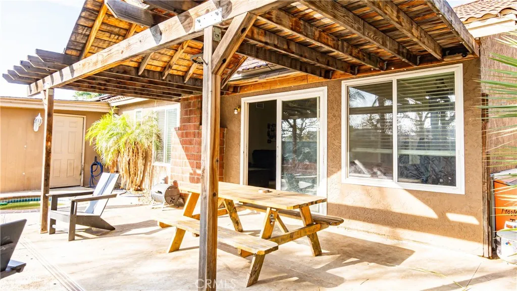 Additional image 102 of 7820 Maria Dr, Jurupa Valley, CA 92509