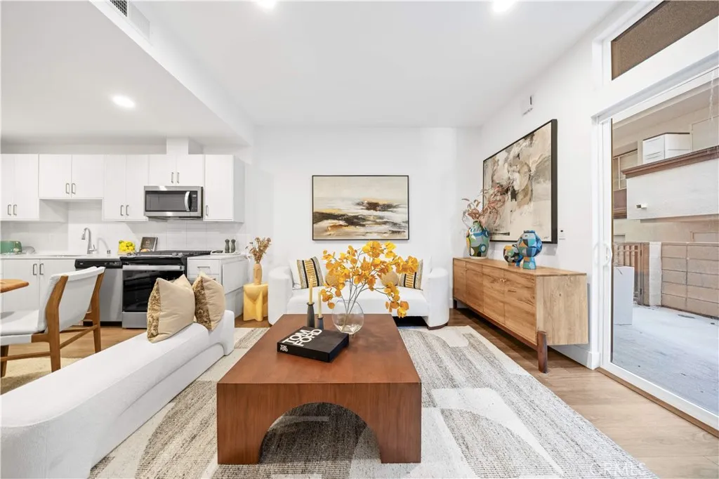 Additional image 50 of 709 E Walnut Street Unit 222, Pasadena, CA 91101