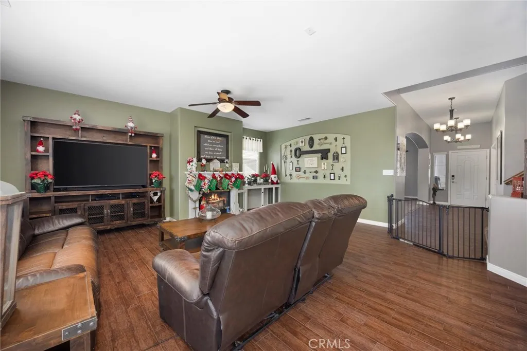 Additional image 92 of 12809 Trafalgar Square Dr, Bakersfield, CA 93312