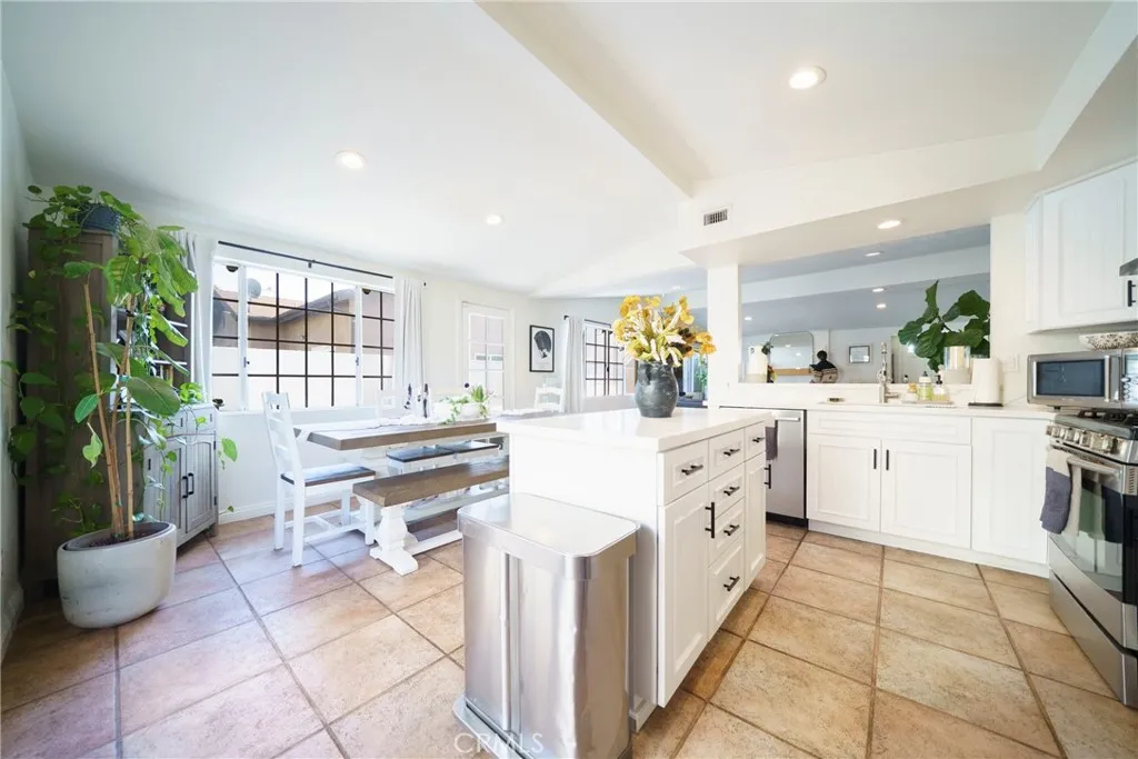 Additional image 14 of 348 Hamilton St, Costa Mesa, CA 92627