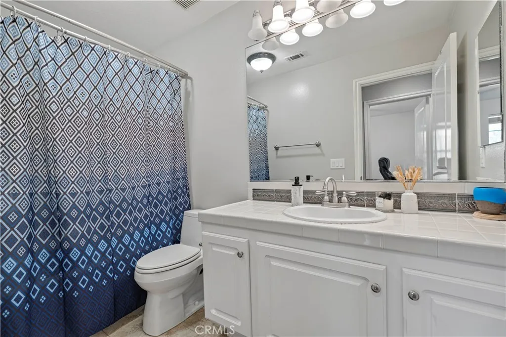 Additional image 44 of 23402 Brookdale Lane Unit 56, Valencia, CA 91355