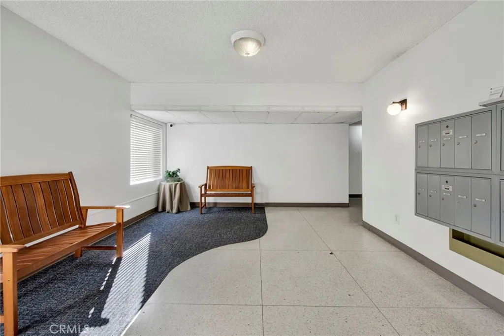 Additional image 4 of 2468 Mohawk St Unit 105, Pasadena, CA 91107