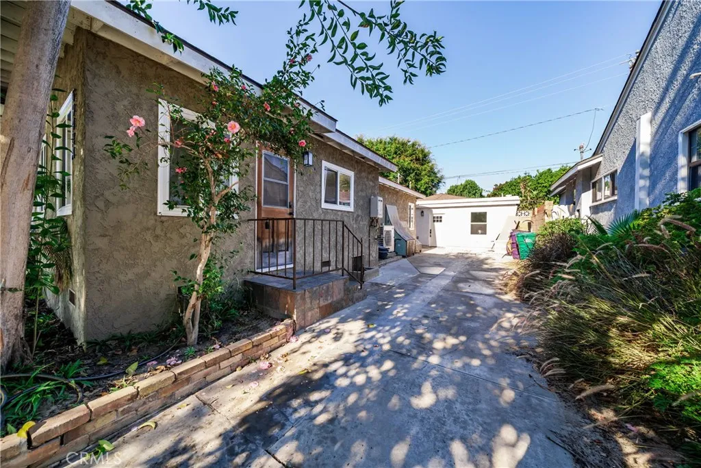 Additional image 43 of 5943 E Adderley Dr, Long Beach, CA 90808