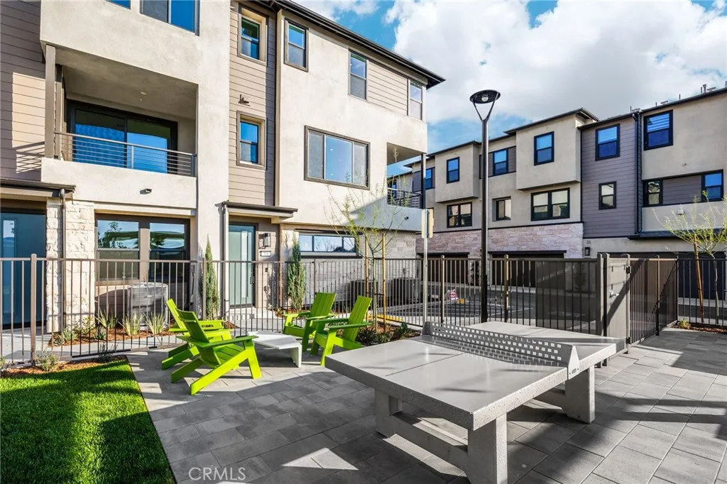 Additional image 111 of 109 S Laxore Street Unit 306, Anaheim, CA 92804