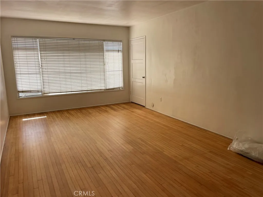 Additional image 15 of 15 Cerritos Pl, Long Beach, CA 90802