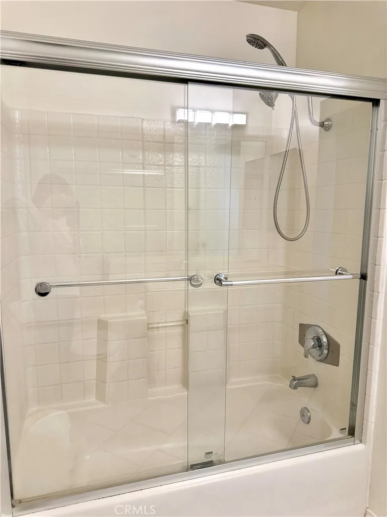 Additional image 75 of 18110 Erik Court Unit 592, Canyon Country, CA 91387