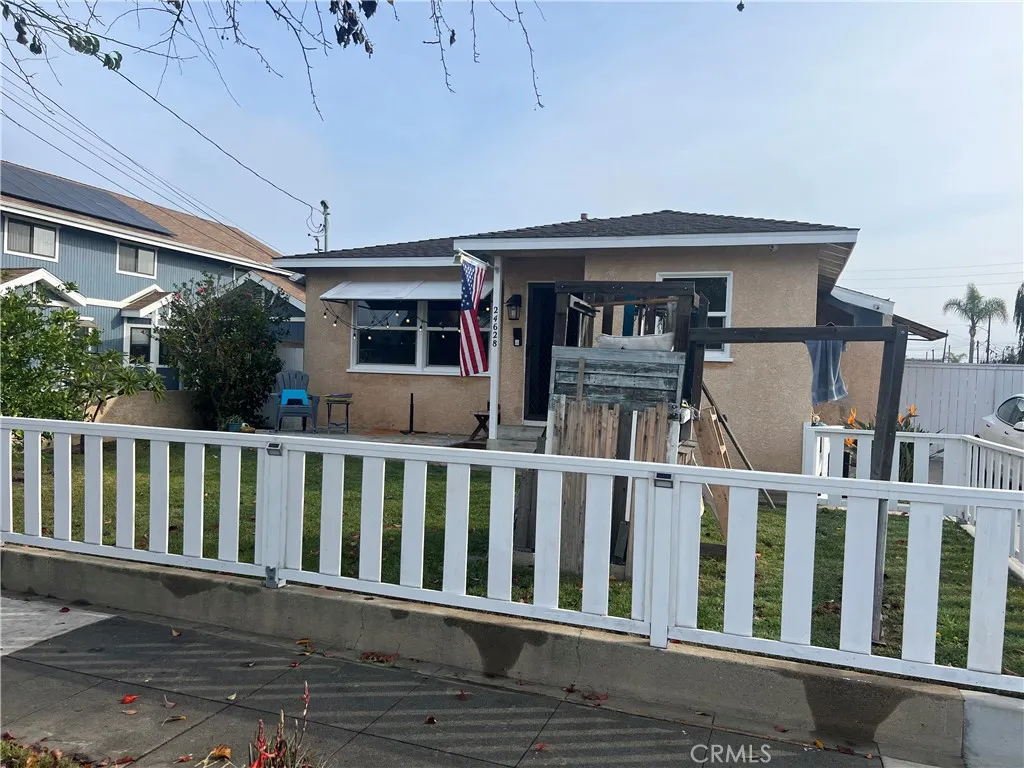 Property image for 24628 Moon Ave, Lomita, CA 90717