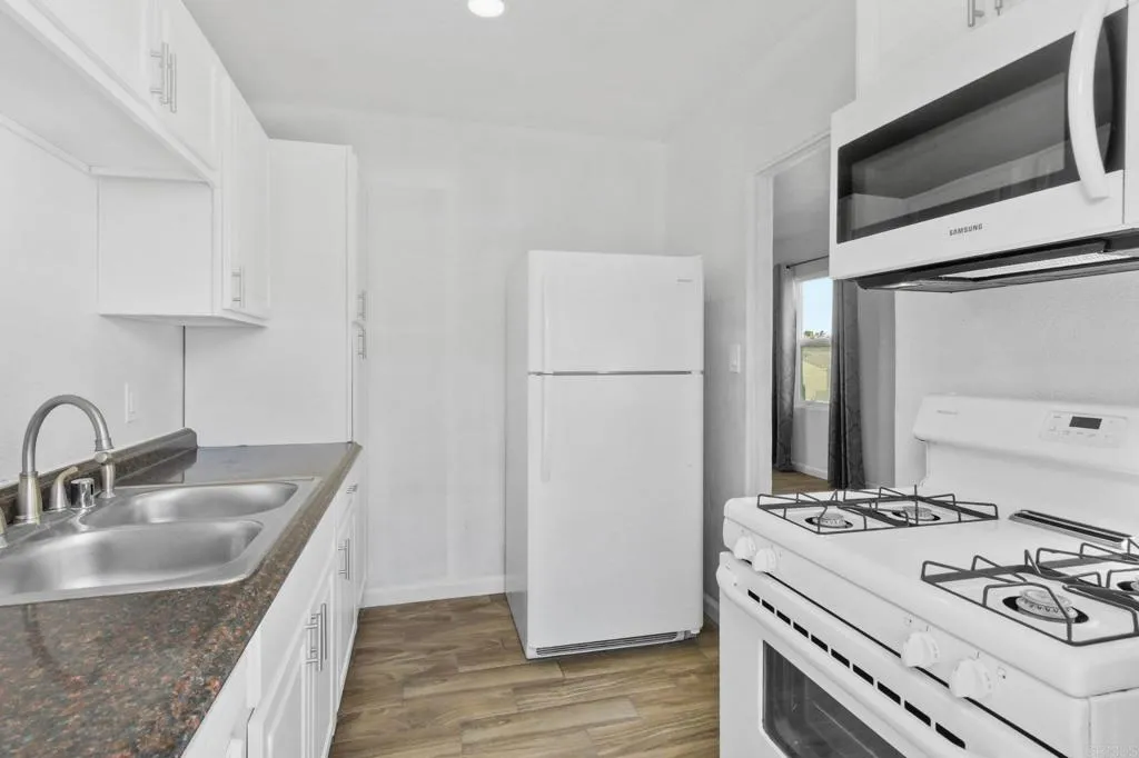 Additional image 45 of 5977 Balmoral Drive, San Diego, CA 92114