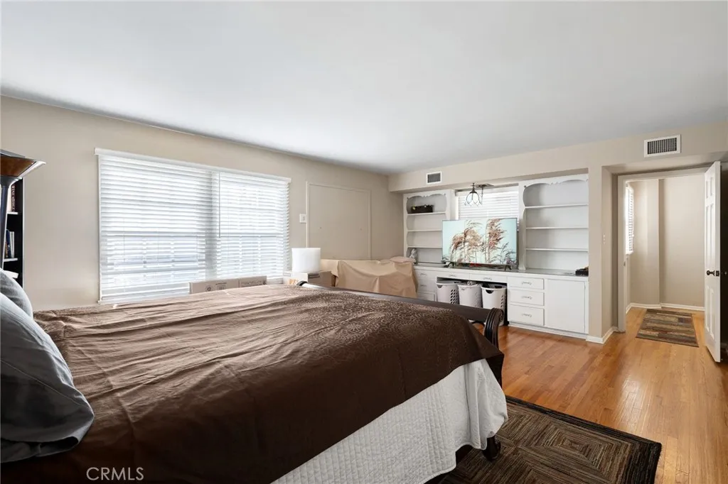 Additional image 103 of 2964 Lombardy Rd, Pasadena, CA 91107