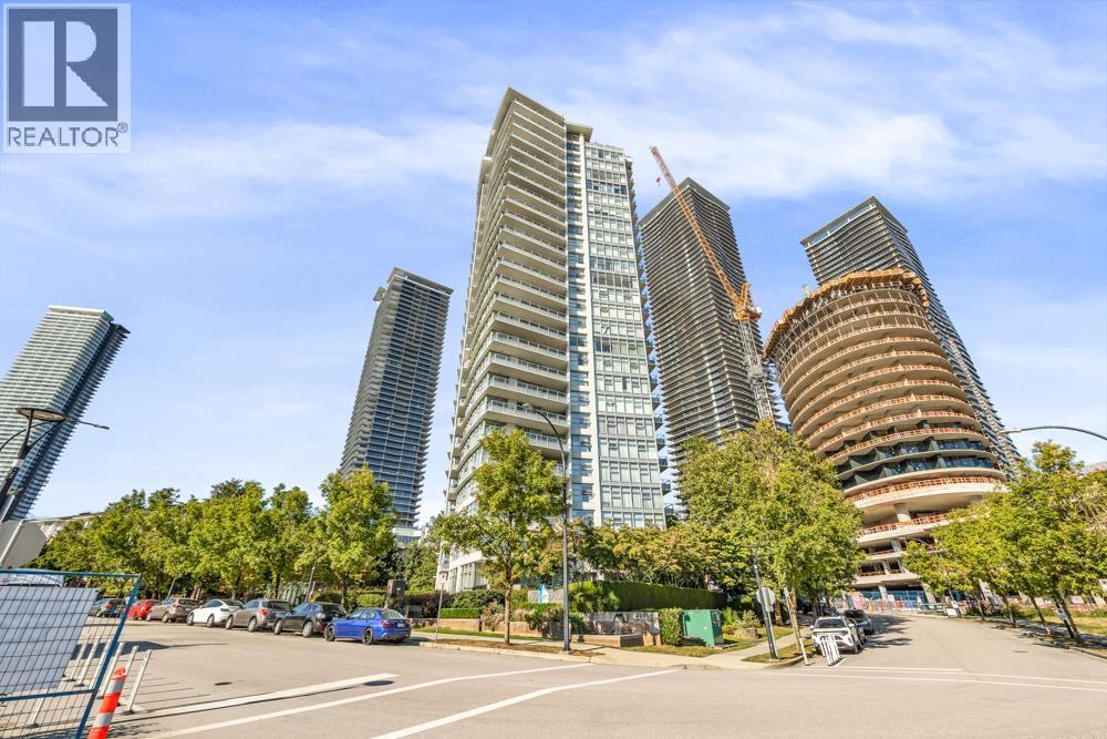 1908 2289 YUKON CRESCENT|Burnaby, British Columbia V3E3N2