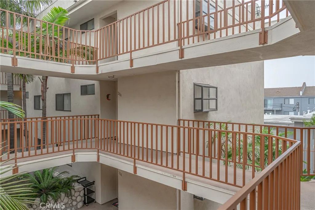 Additional image 85 of 3516 E Ransom Street Unit 204, Long Beach, CA 90804