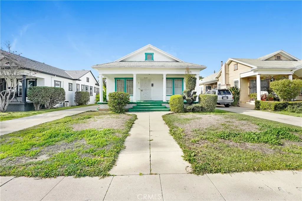 Additional image 70 of 4239 South Raymond Avenue, Los Angeles, CA 90037