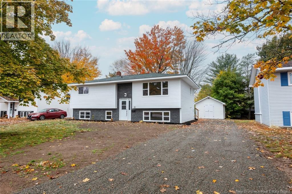 Property image for 21 Shawn Court|Riverview, New Brunswick E1B3R5