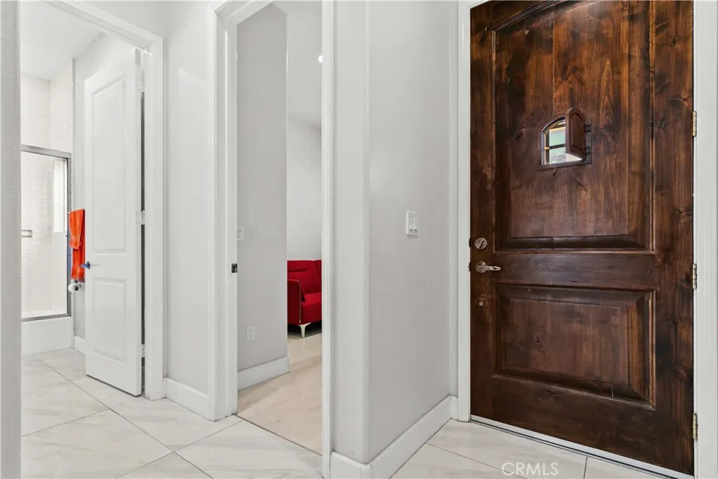 Additional image 14 of 6920 Valmont Unit 5, Tujunga, CA 91042