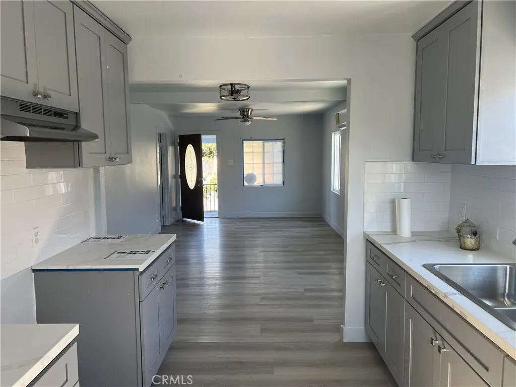 Additional image 17 of 1612 W 71st St, Los Angeles, CA 90047