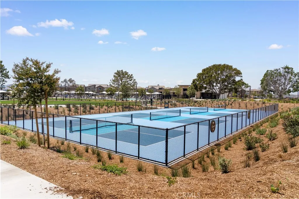 Additional image 89 of 119 Glance, Irvine, CA 92618