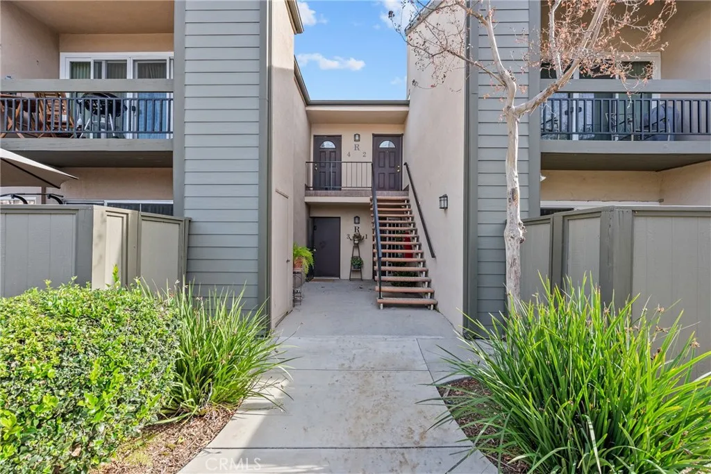 Additional image 52 of 25736 Player Drive Unit R4, Valencia, CA 91355