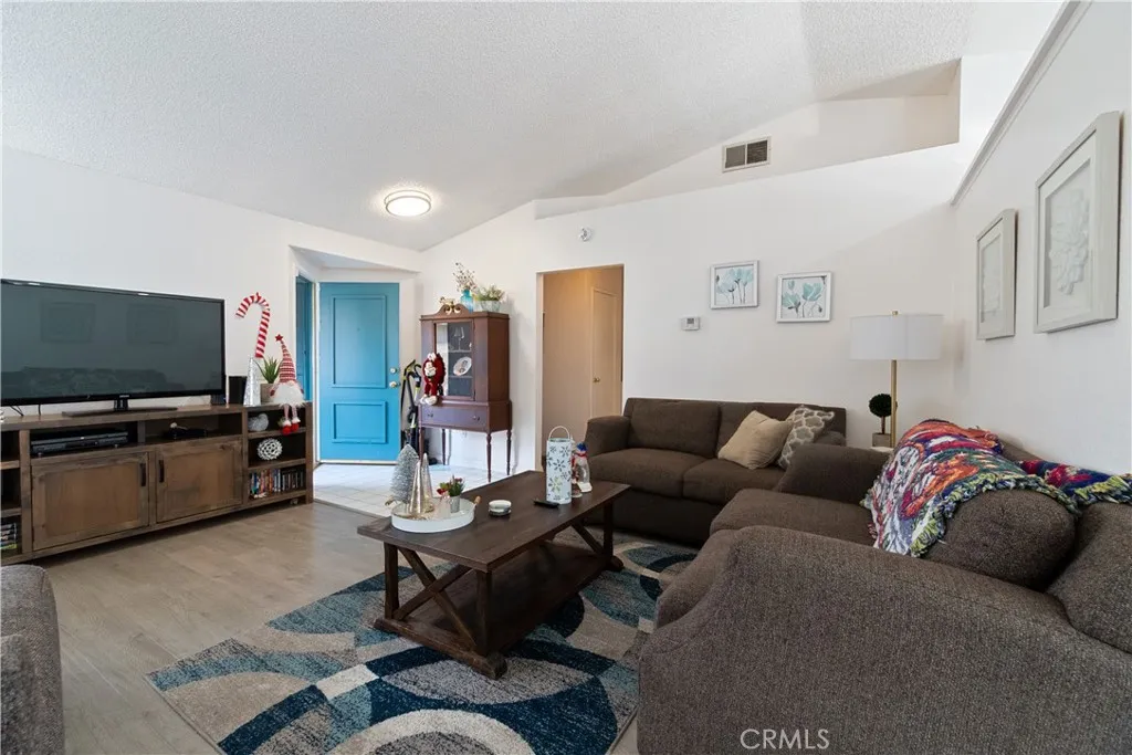 Additional image 32 of 2520 Shady Glen Ln, San Bernardino, CA 92408