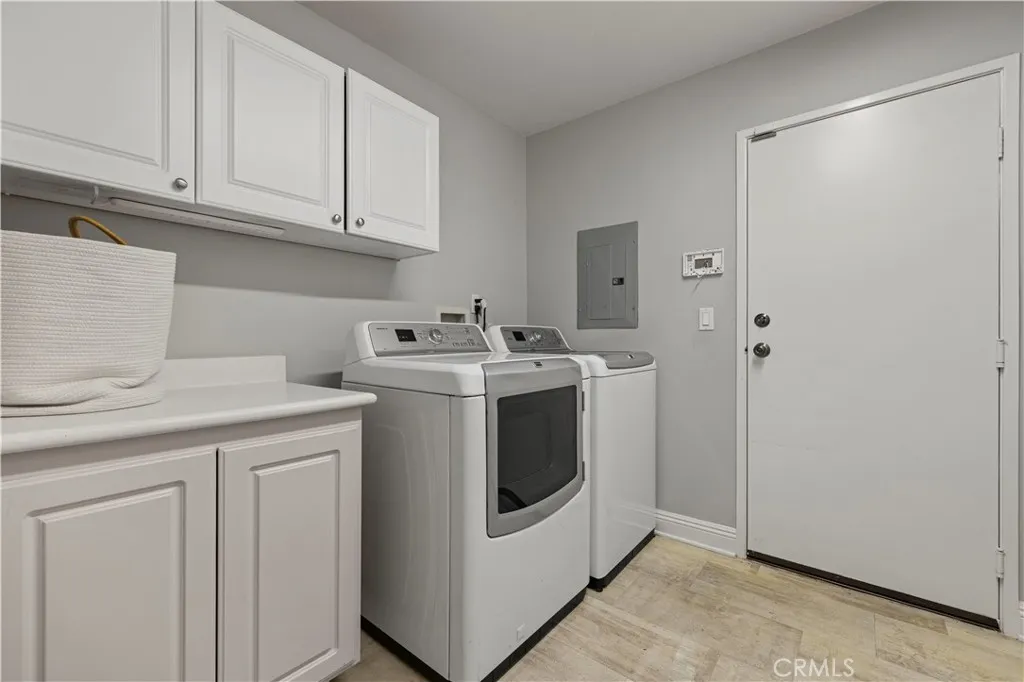 Additional image 116 of 23402 Brookdale Lane Unit 56, Valencia, CA 91355