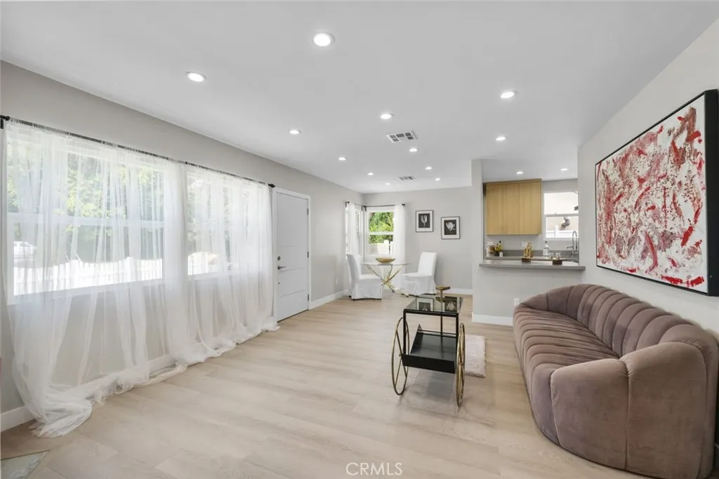 Additional image 29 of 6820 Jellico Avenue, Van Nuys, CA 91406