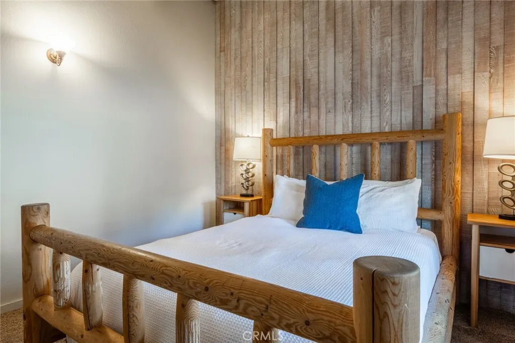 Additional image 15 of 221 Canyon Blvd Unit 206, Mammoth Lakes, CA 93546