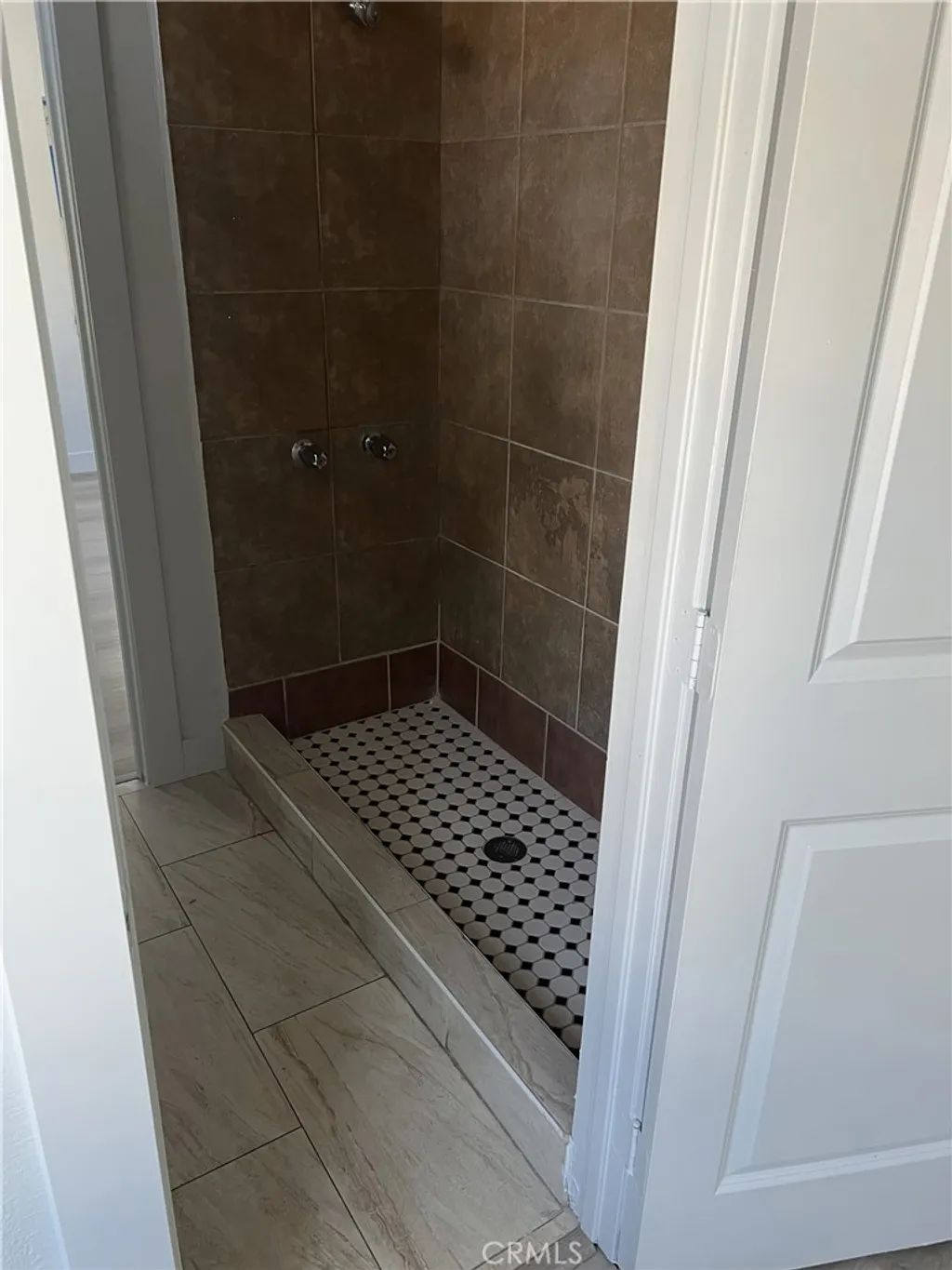 Additional image 7 of 1612 W 71st St, Los Angeles, CA 90047