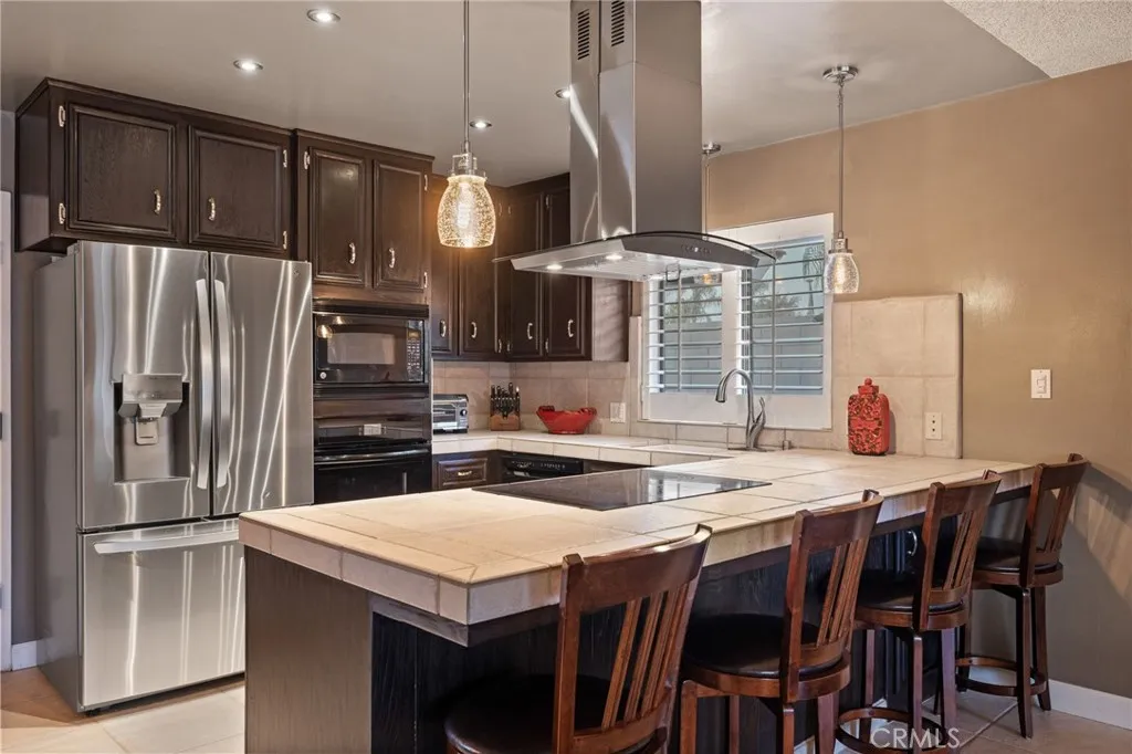 Additional image 60 of 6001 Meadow Glen Way, Bakersfield, CA 93306